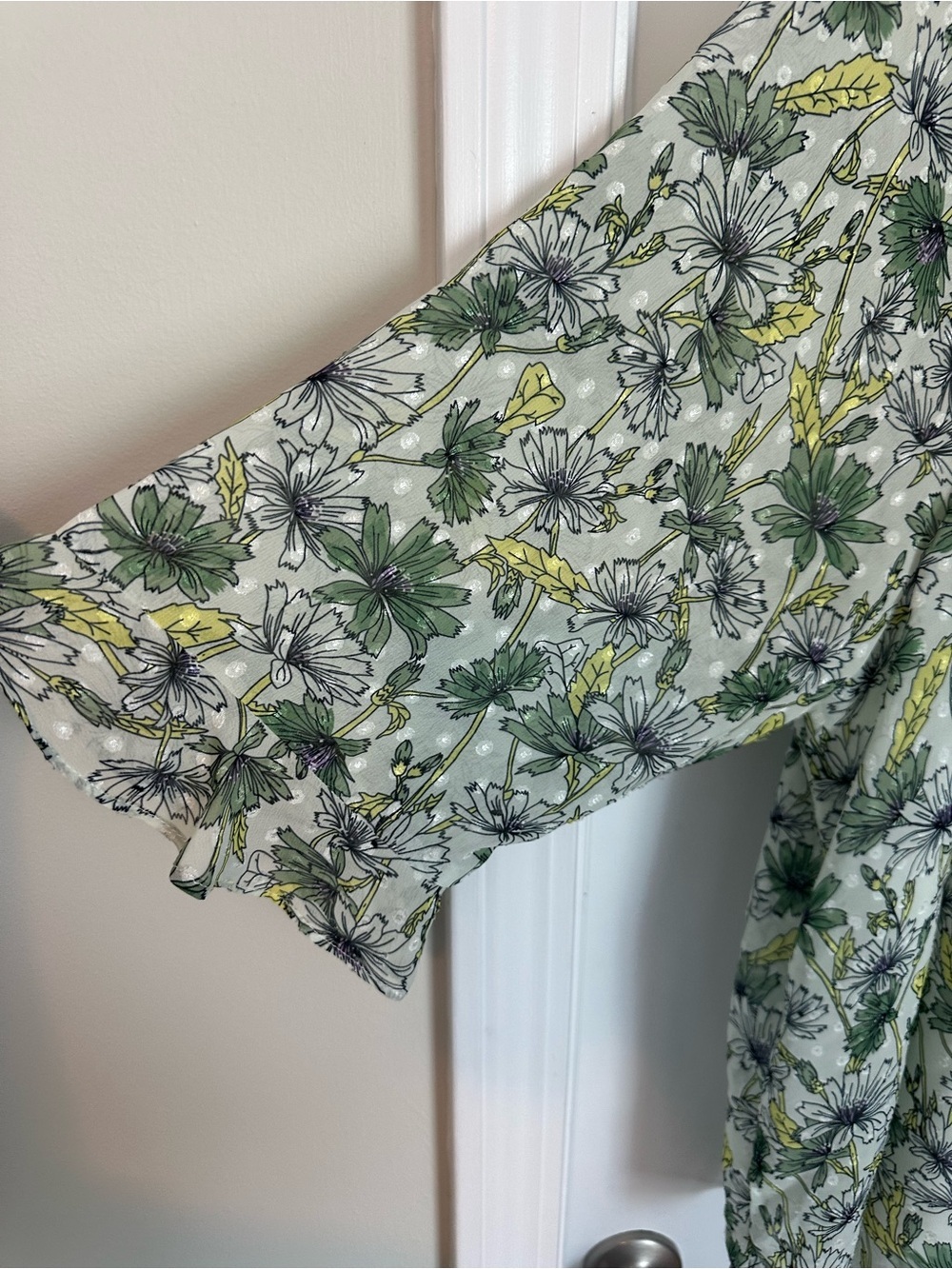 Skies Are Blue Floral V-Neck Tunic - Green & Yellow - Picture 3 of 4